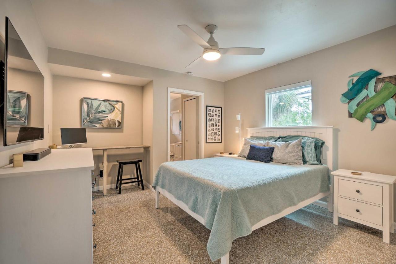 Pet-Friendly Waterfront Home - 2 Mi To Beach! Tarpon Springs Exterior photo