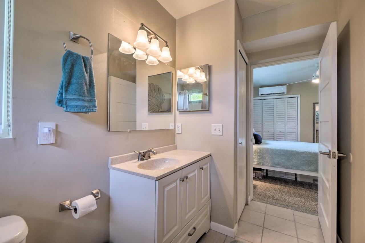 Pet-Friendly Waterfront Home - 2 Mi To Beach! Tarpon Springs Exterior photo