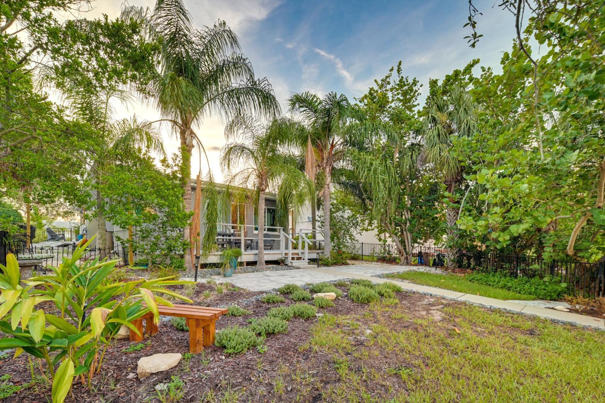 Pet-Friendly Waterfront Home - 2 Mi To Beach! Tarpon Springs Exterior photo