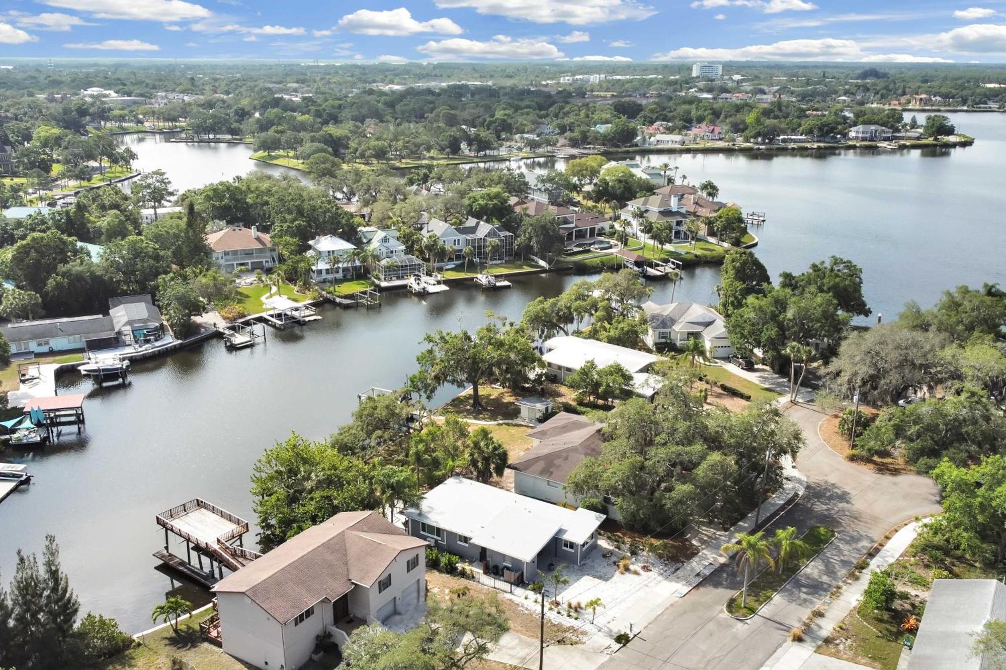 Pet-Friendly Waterfront Home - 2 Mi To Beach! Tarpon Springs Exterior photo